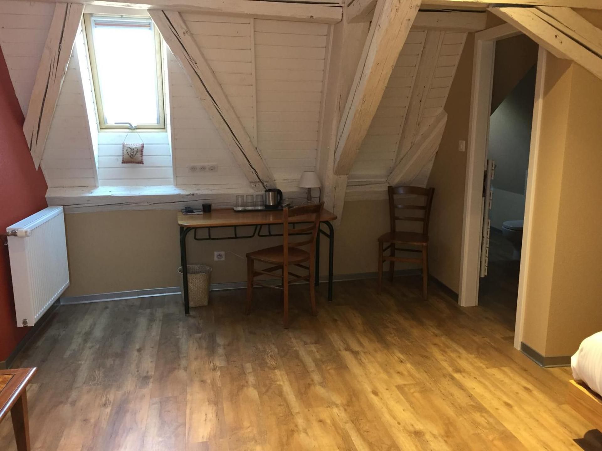 Auberge Le Meisenberg Family Double Room 2