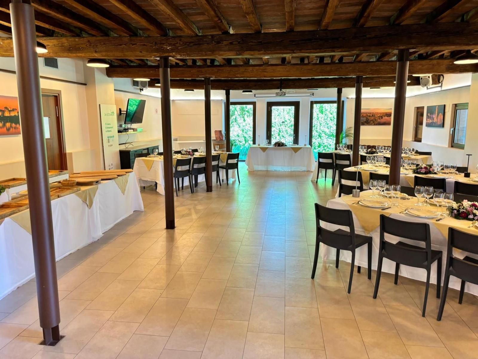 meeting room / ballrooms