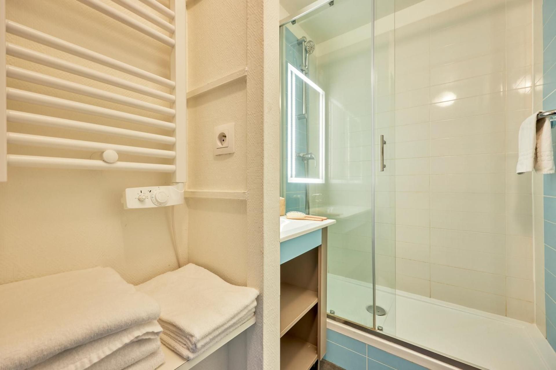 Superior Studio with Sleeping Alcove (4 People)