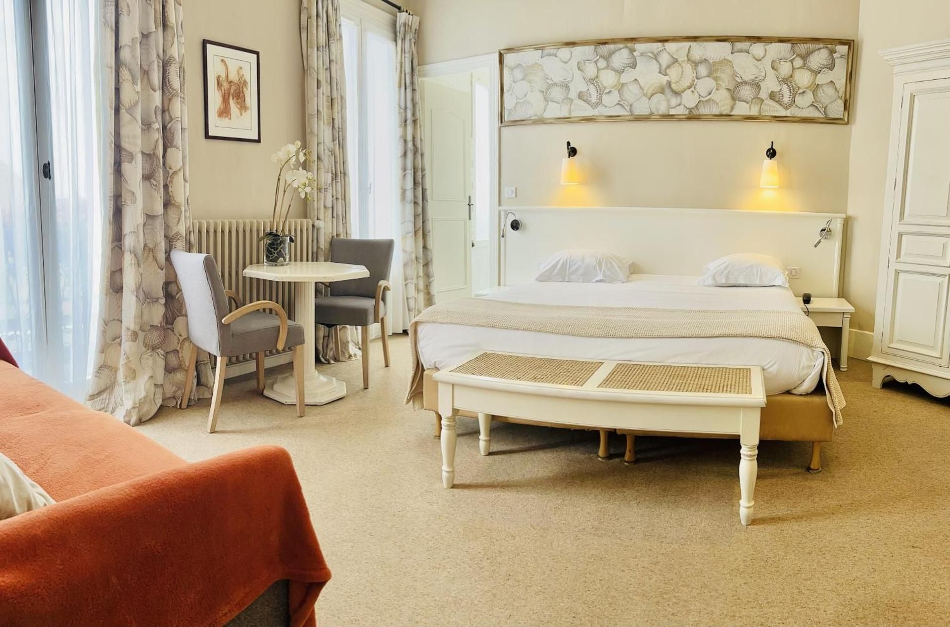 superior double room with Harbor View