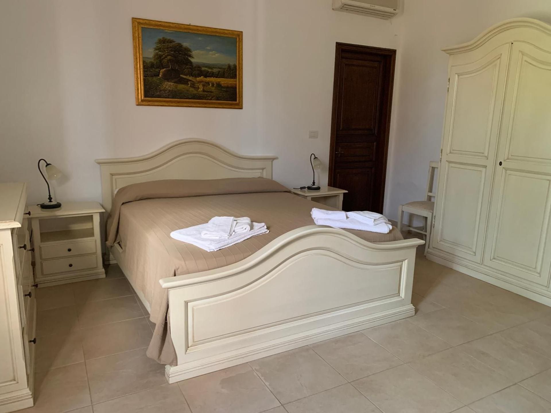 Quadruple Room with Private Bathroom