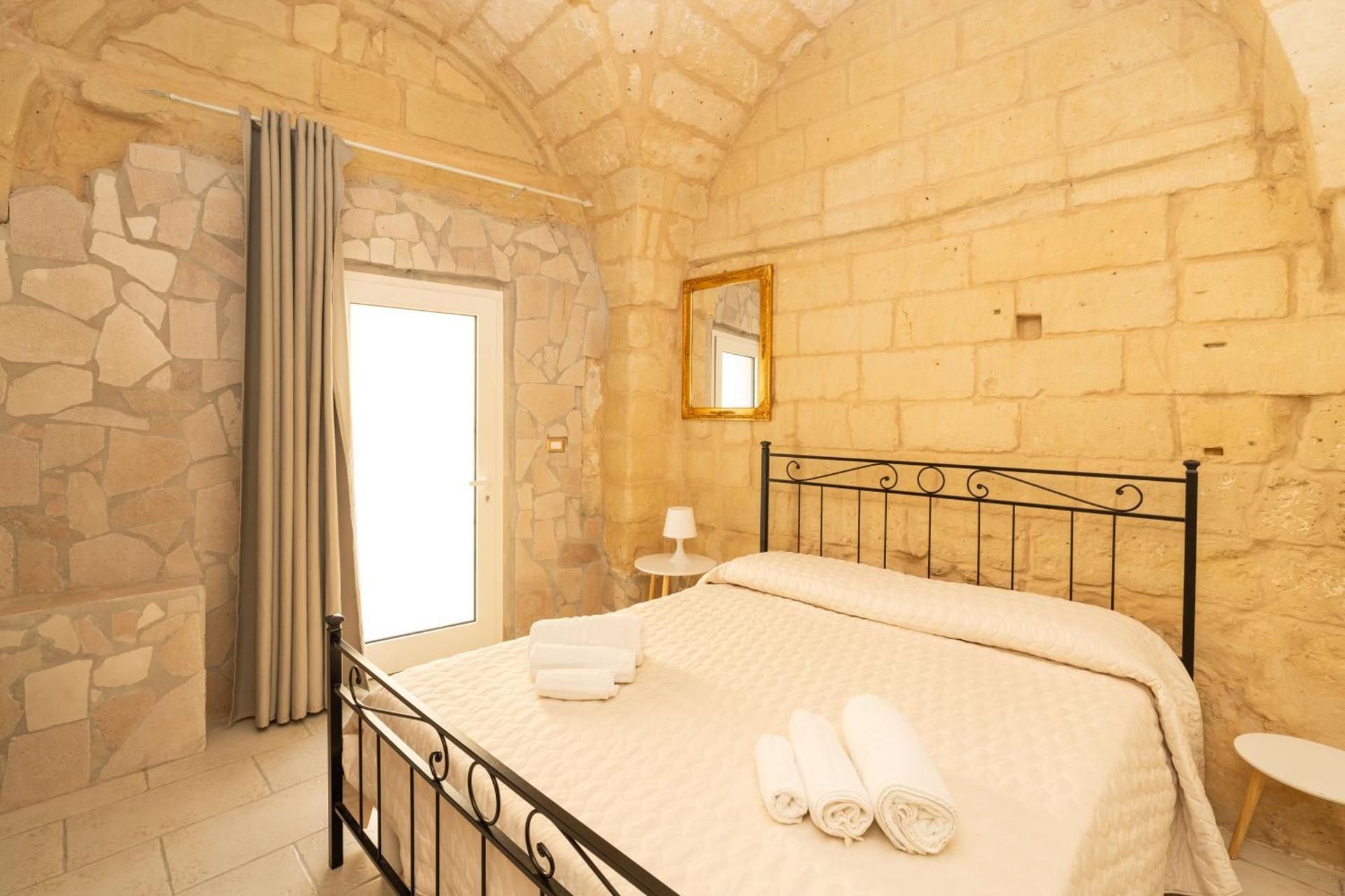Double Room with Spa Bath
