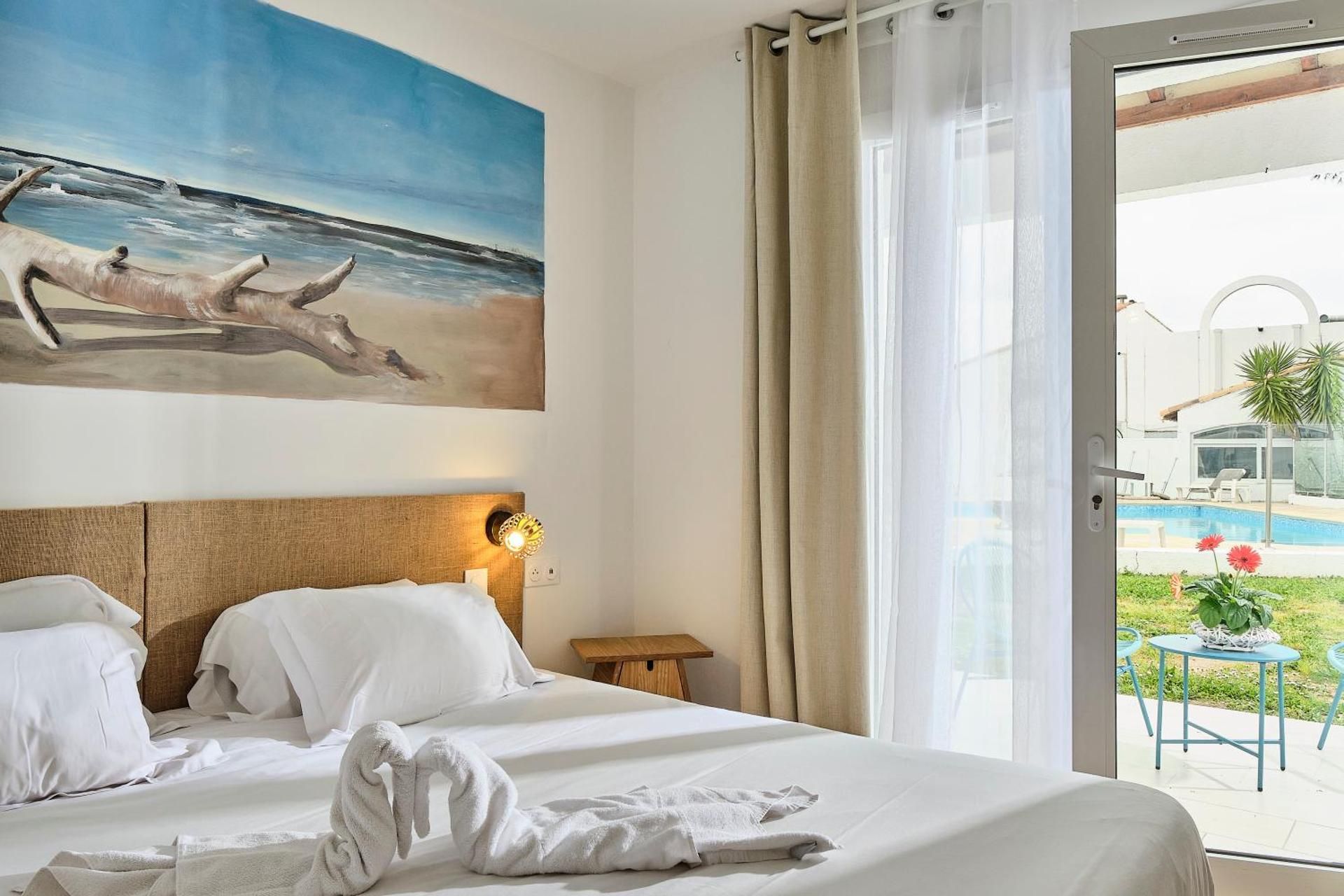 Double or Twin Room with Terrace