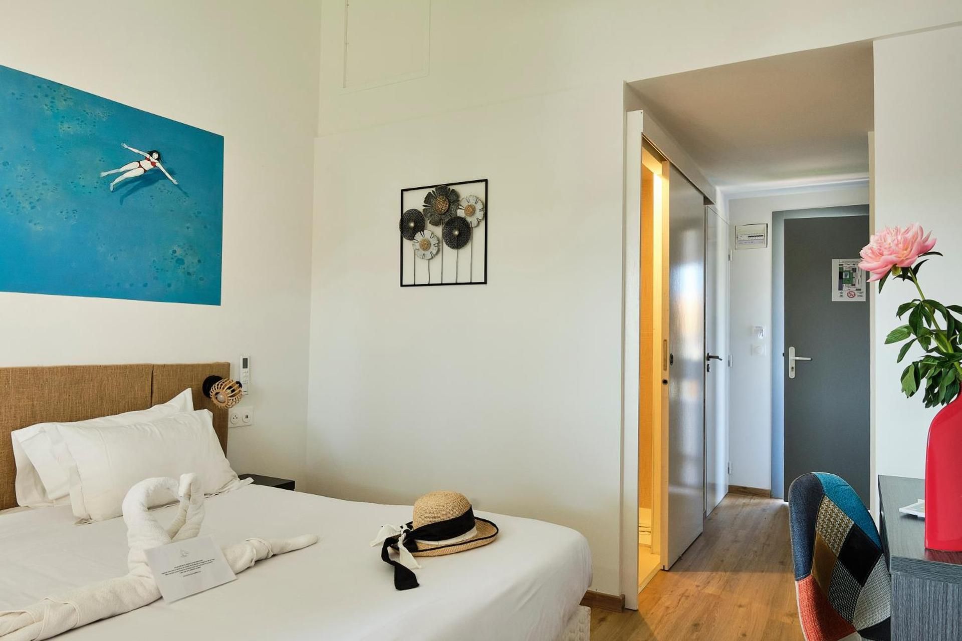 Double or Twin Room with City View