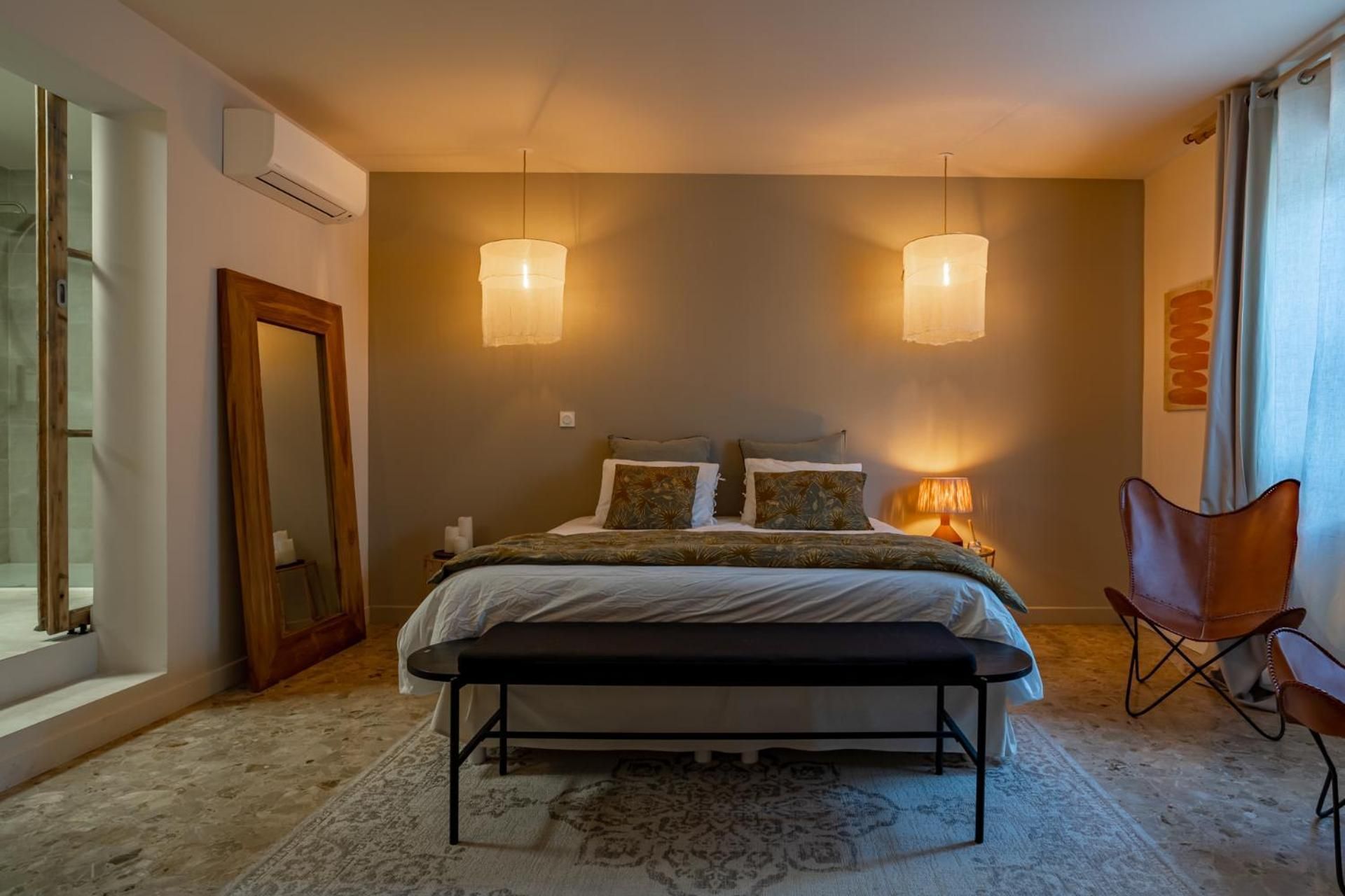 Superior King Suite