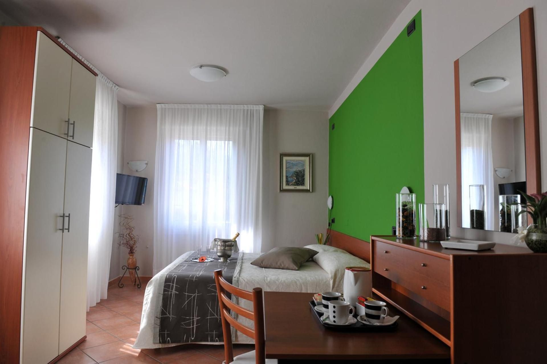 Comfort Triple Room