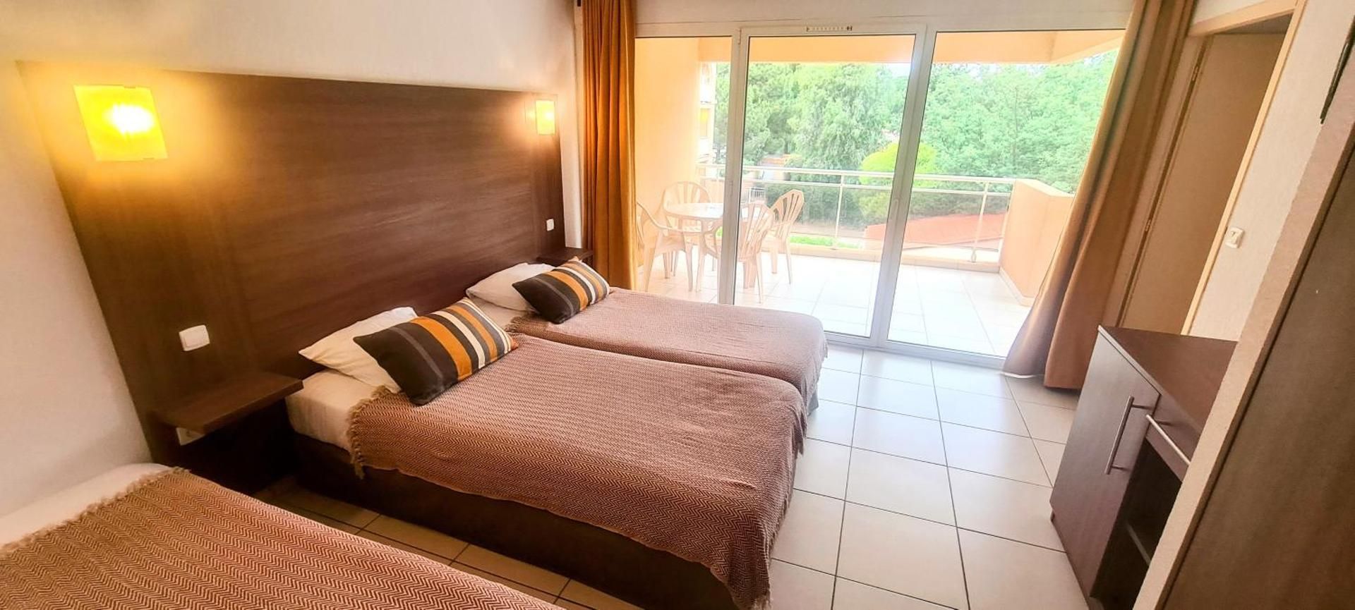 Superior Family Suite with Terrace