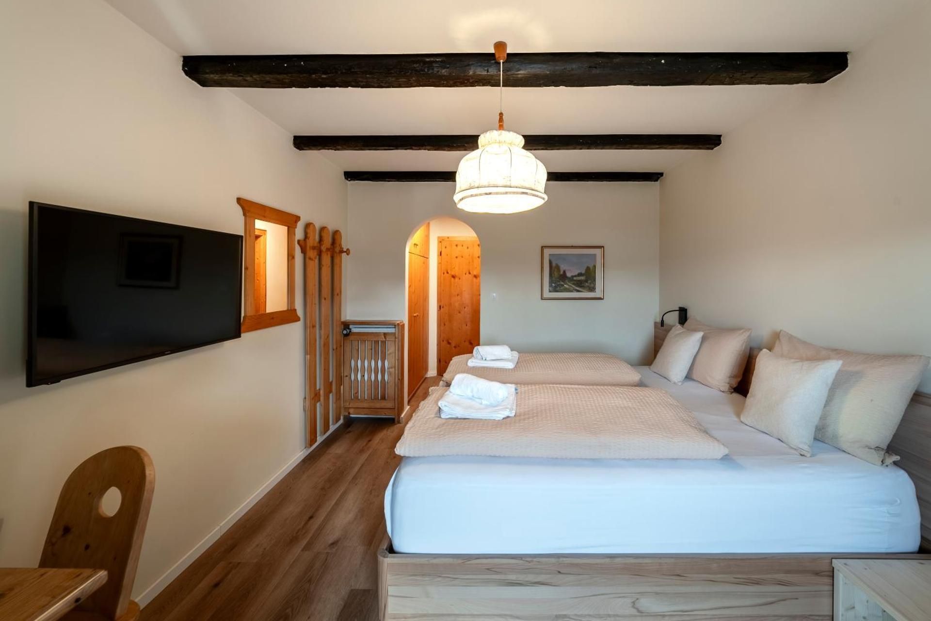 King Room with Mountain View
