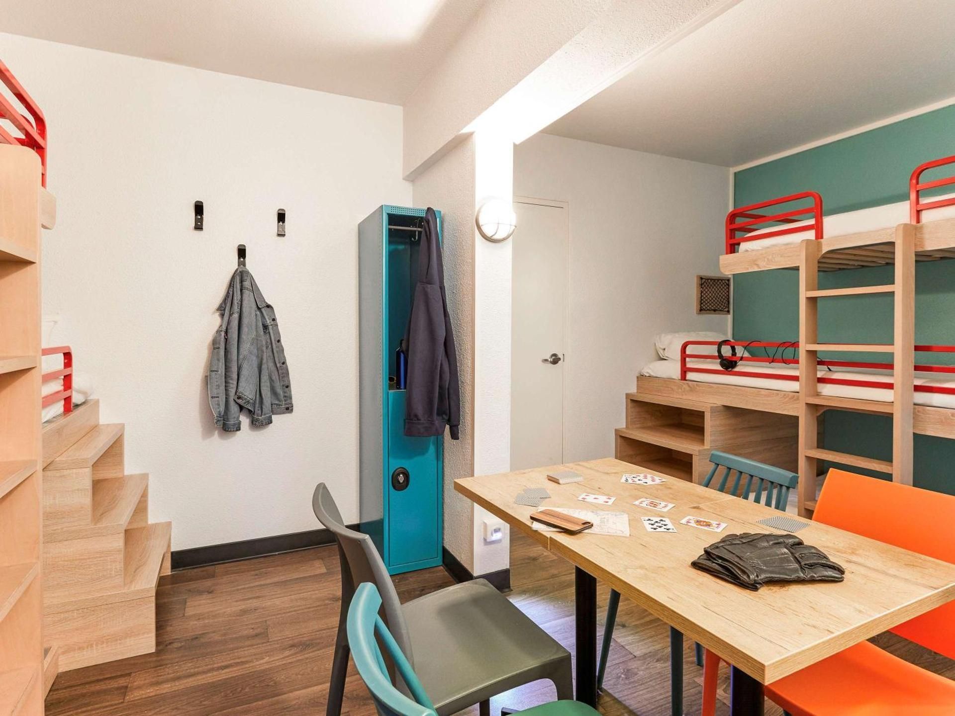 6-Bed Dormitory Room with Shared Bathroom