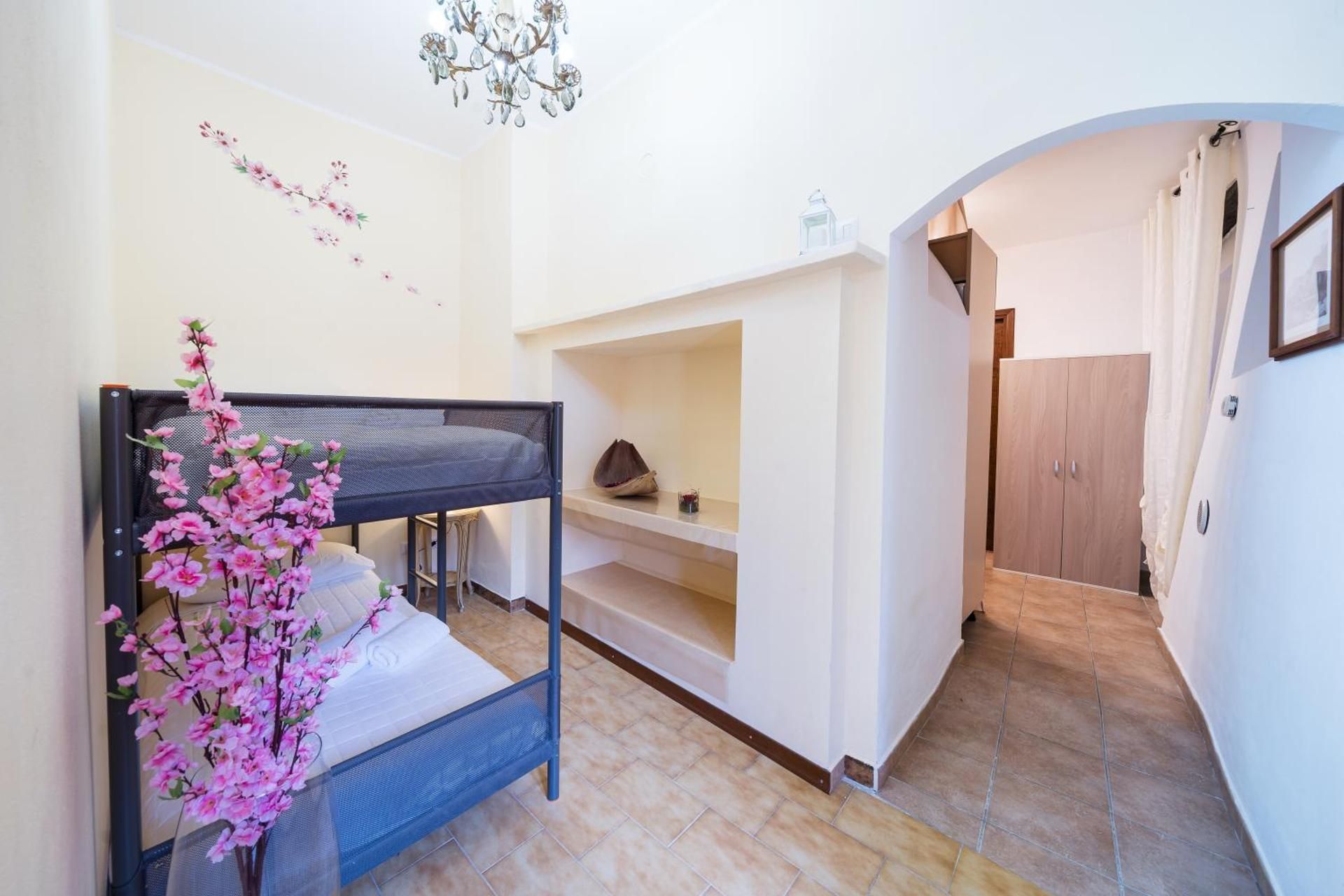 Superior Quadruple Room with Private Bathroom Ground Floor