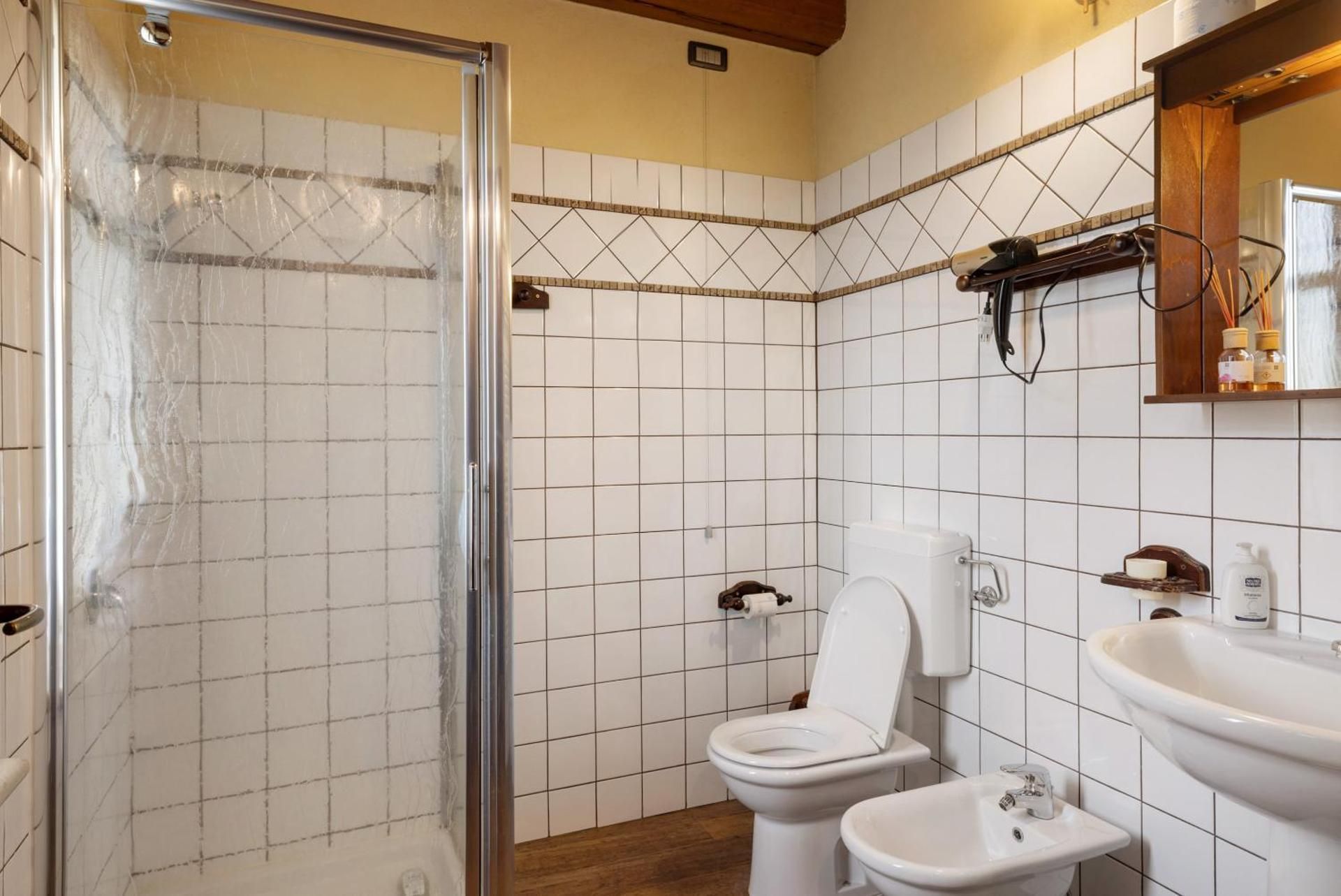 Triple Room with Shower