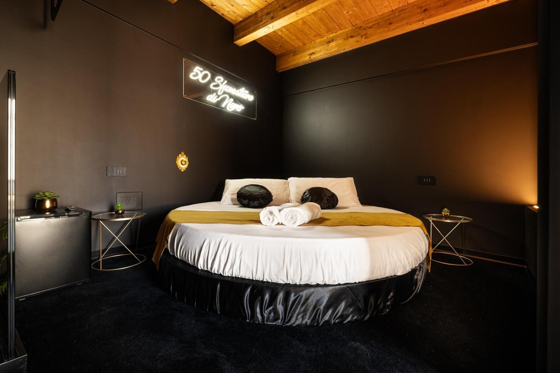 Double Room with Spa Bath
