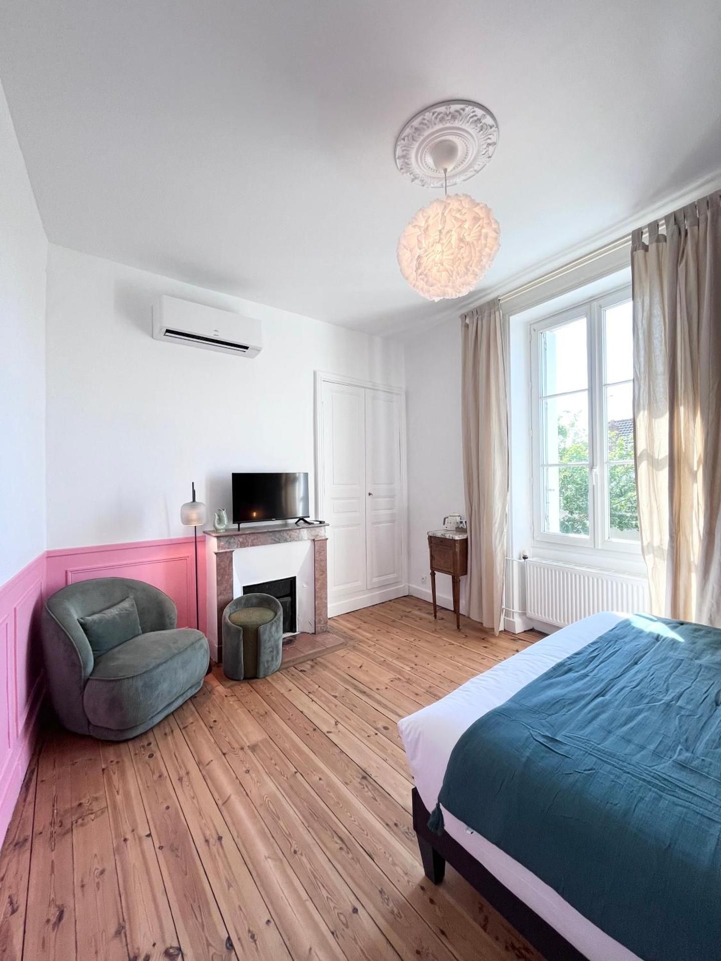 Deluxe Double Room with Bath