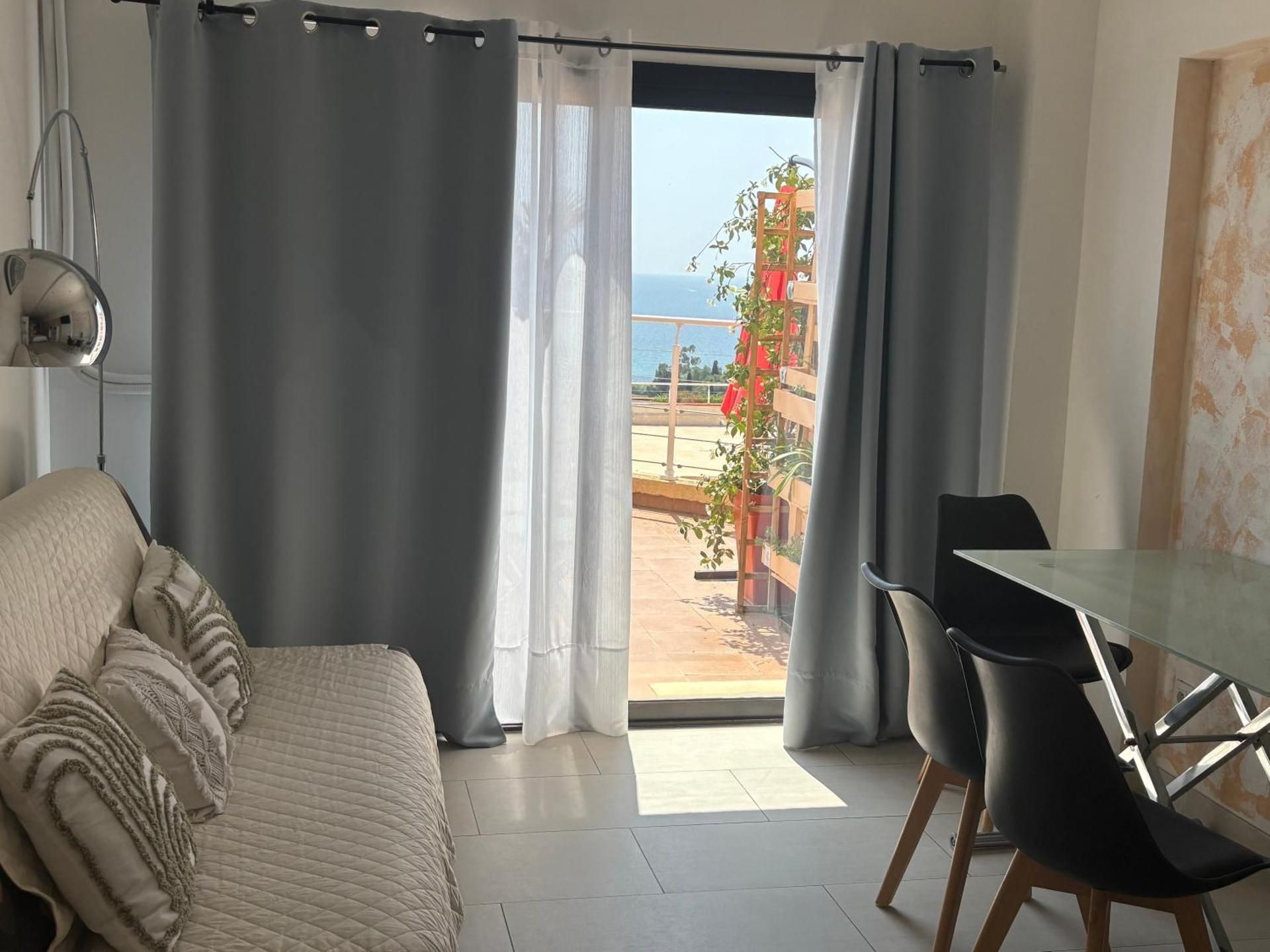 Studio with Sea View and Mezzanine