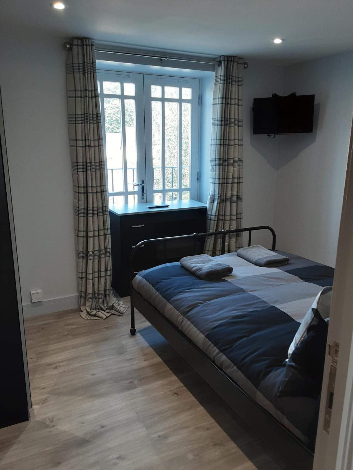 2 The Maltings Apartments Double Room - shared facilities