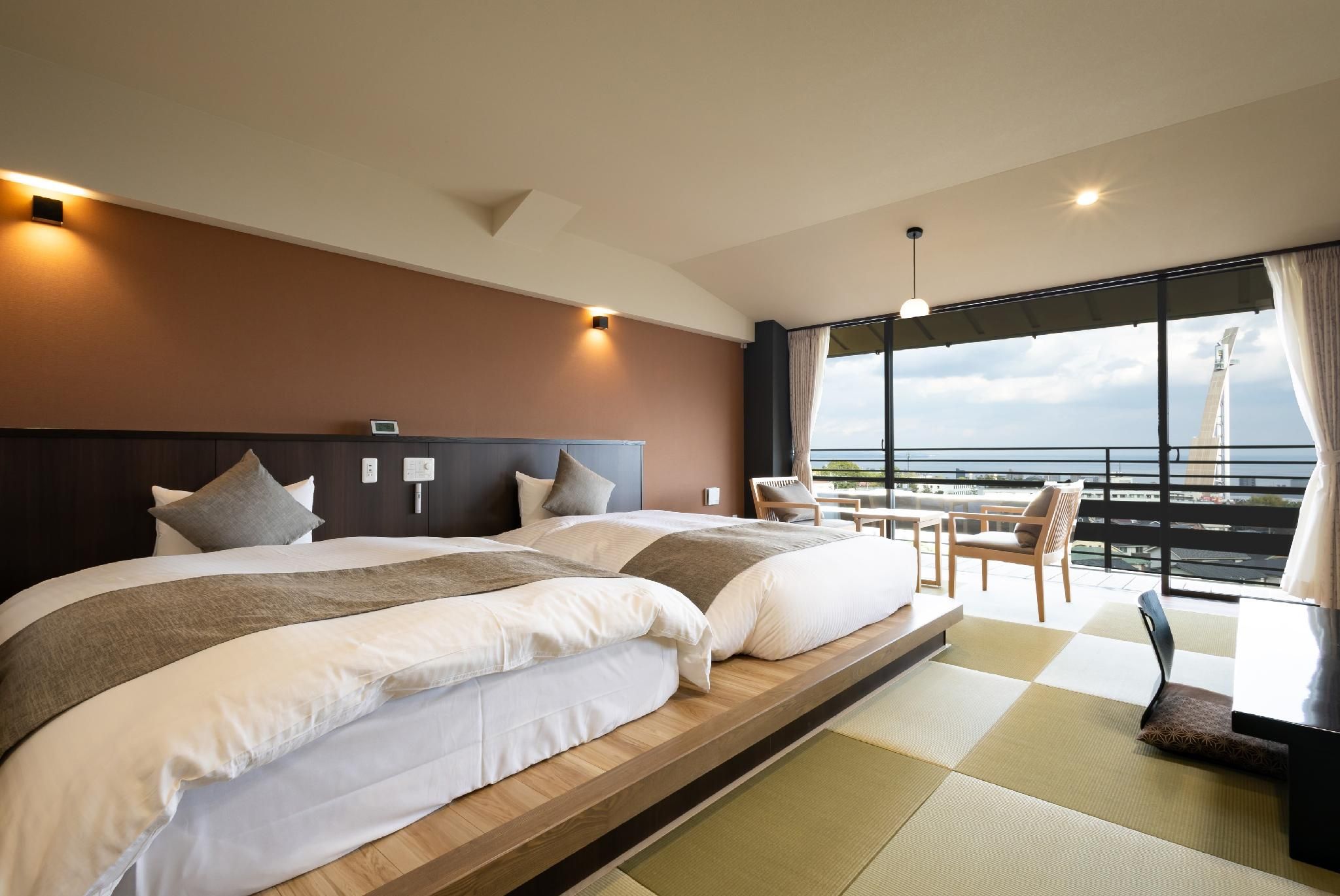 3rd Floor Ocean Side Japanese and Western Style Room 9 Tatami