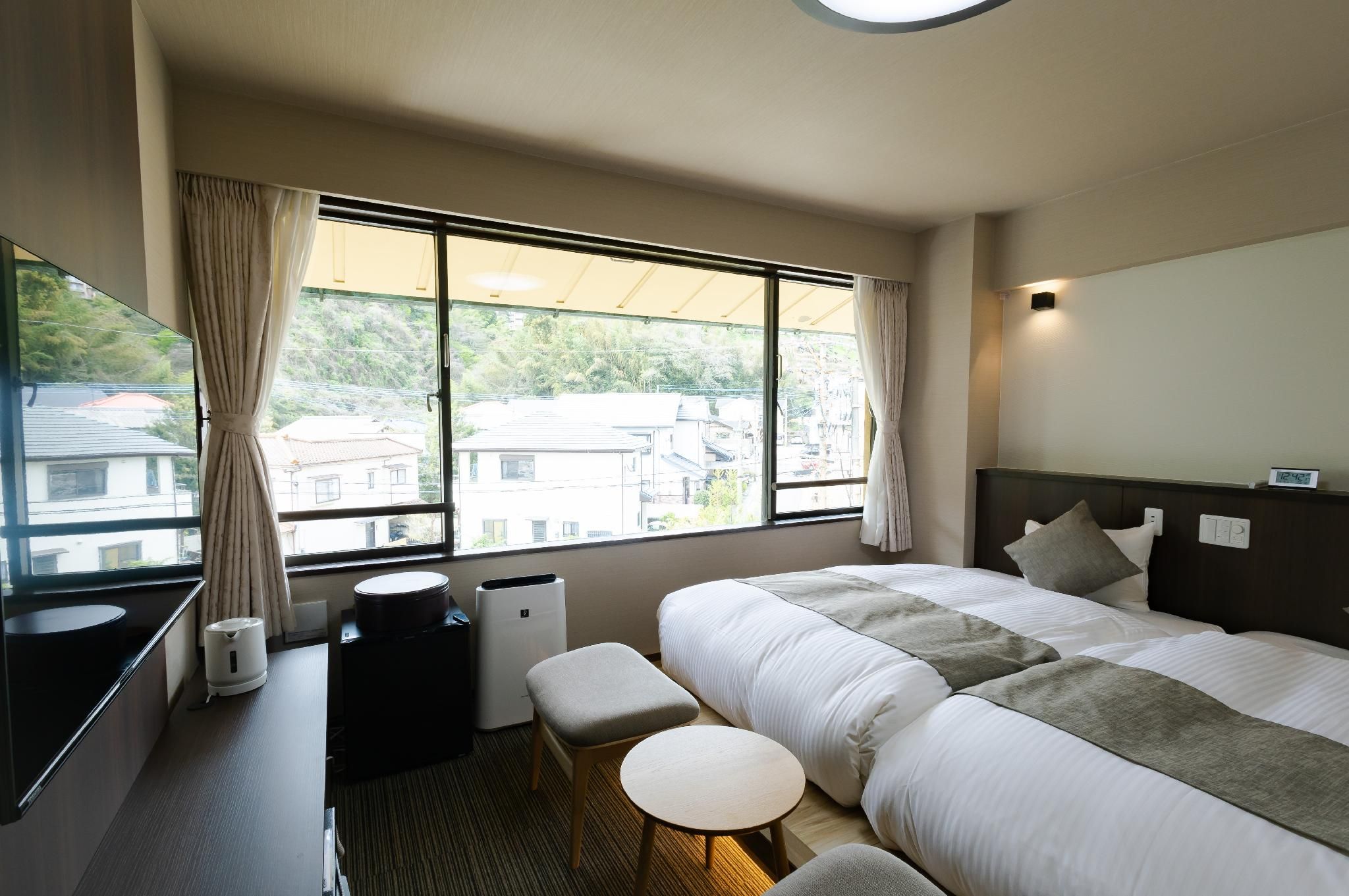 3rd Floor Mountain Side Western Style Twin Room