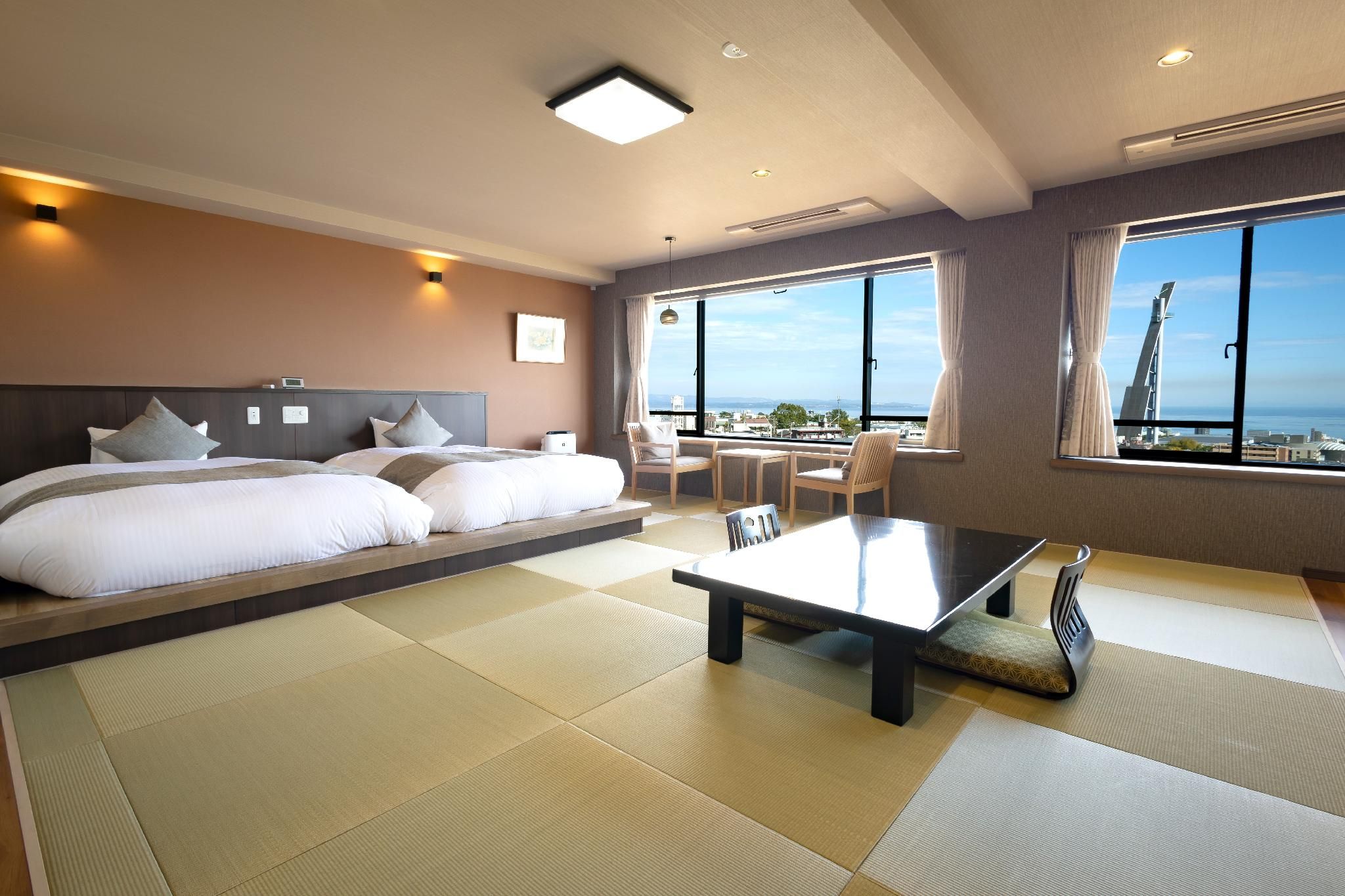 2nd Floor Ocean Side Japanese and Western Style Room 11 Tatami