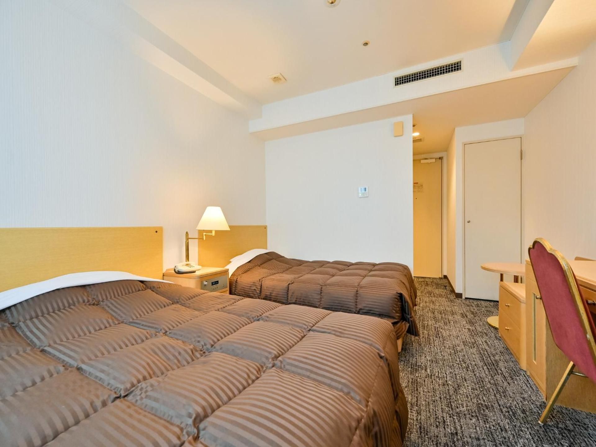 Twin Room - Smoking - Annex