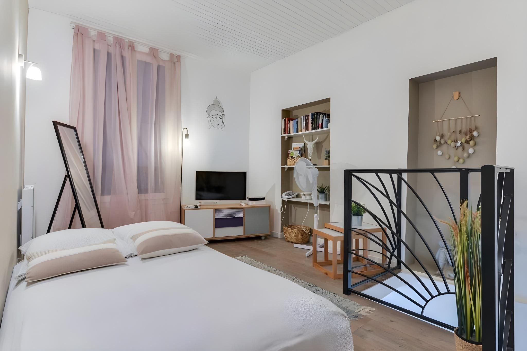 Peaceful 3* house historical center of Béziers