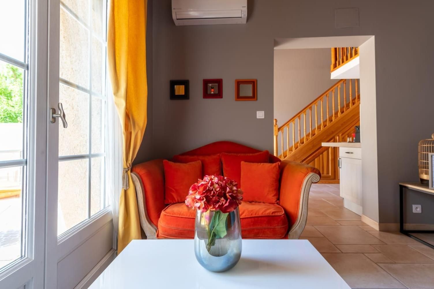 One-Bedroom Apartment with Terrace
