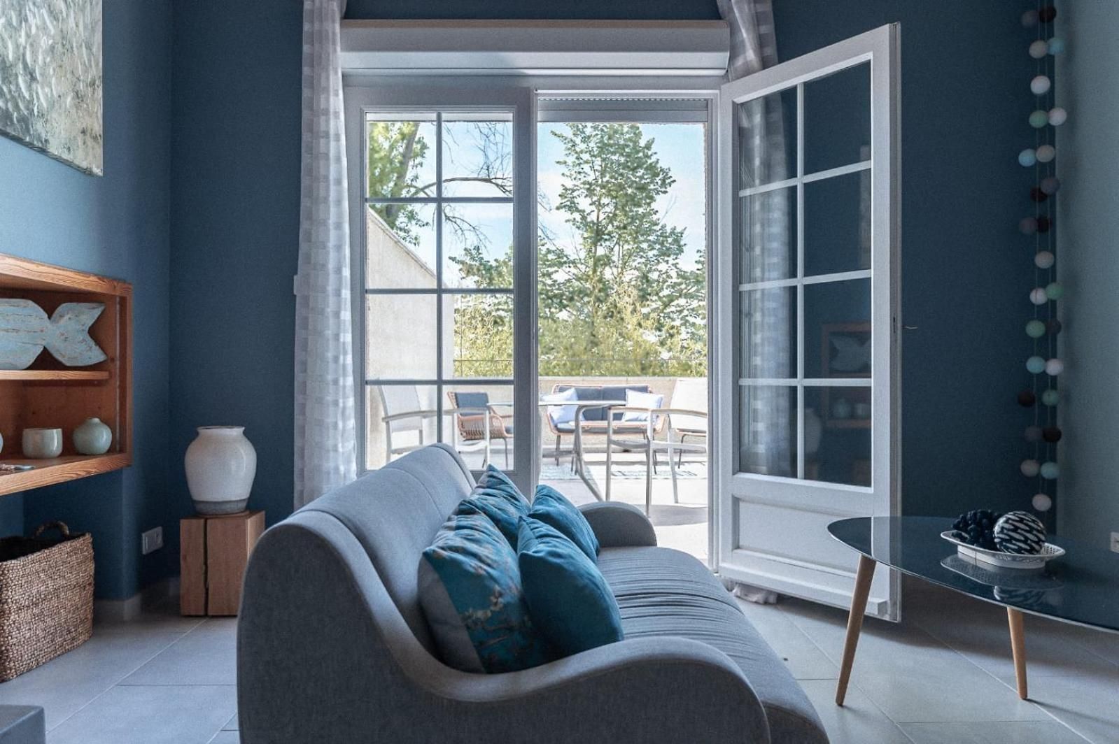 Studio with Terrace