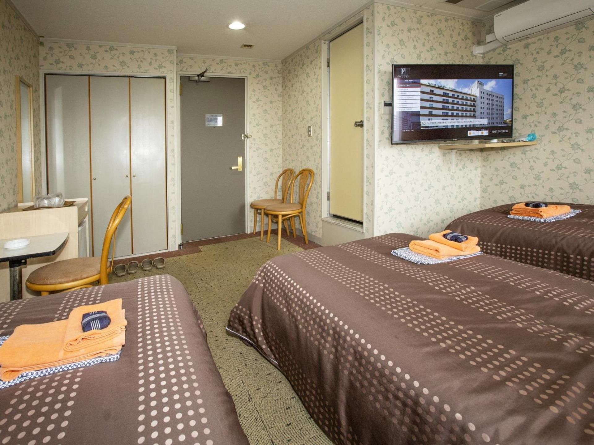 Triple Room - Smoking