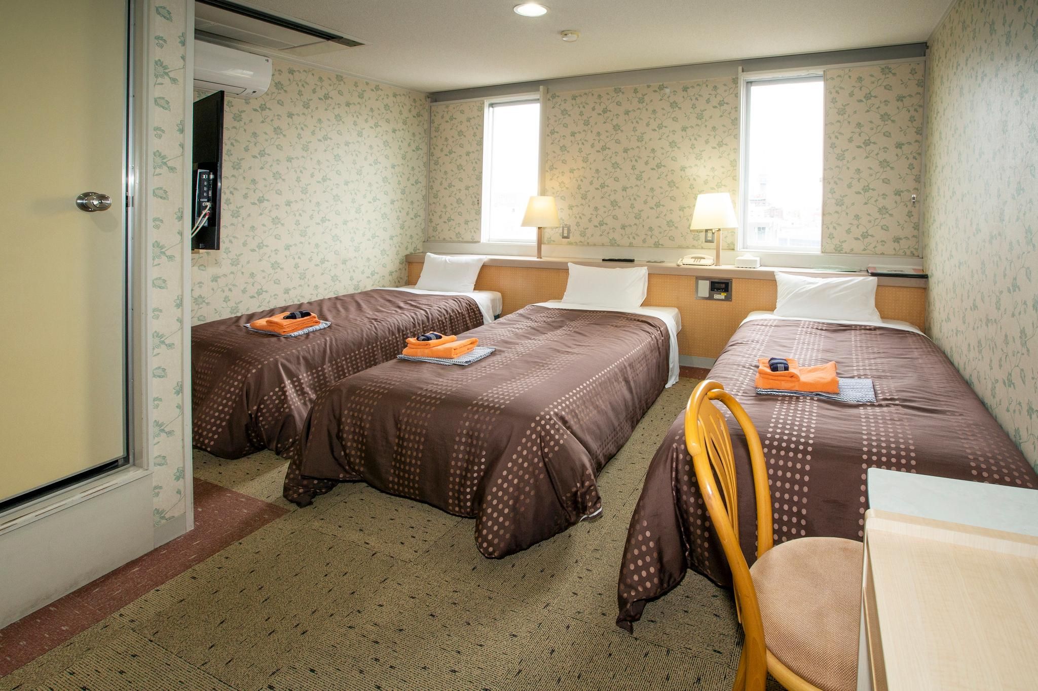Triple Room - Non-Smoking