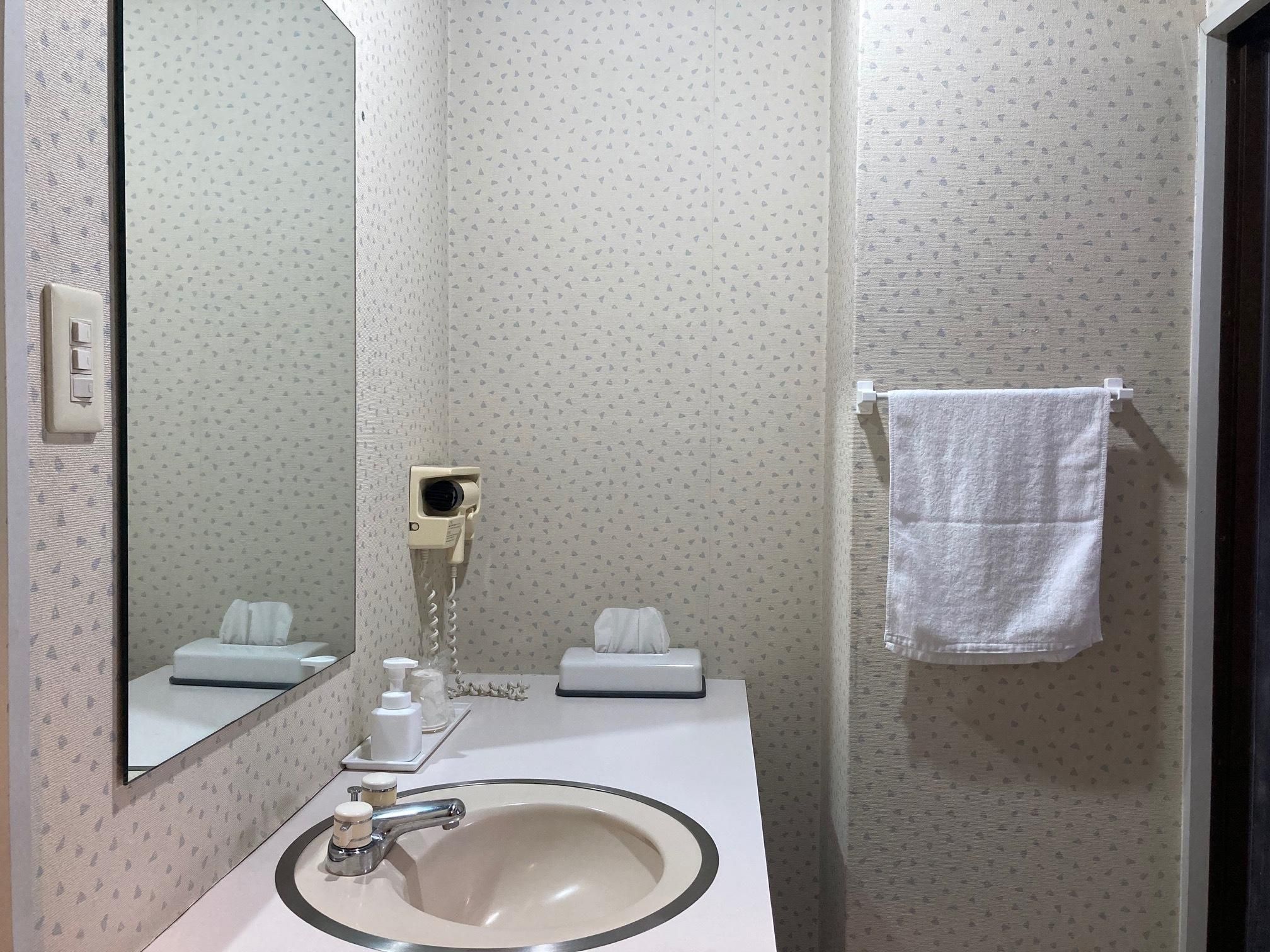 1 Person in 6-Bed Dormitory - Female Only