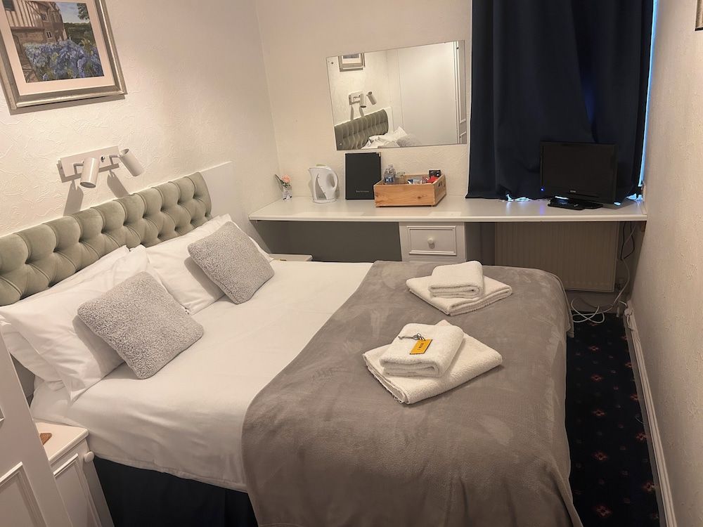 The Beaumont - B&B Double Room, Ensuite 3