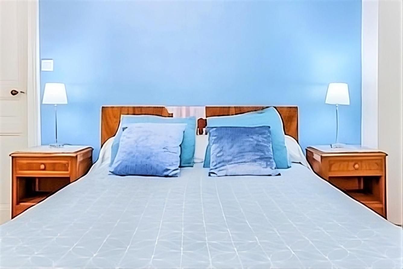 One-Bedroom Apartment with Garden