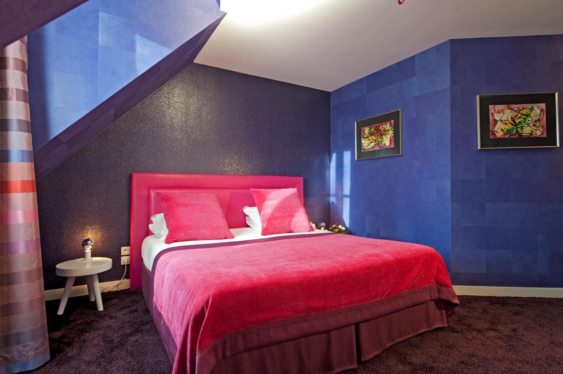 Elegant Room