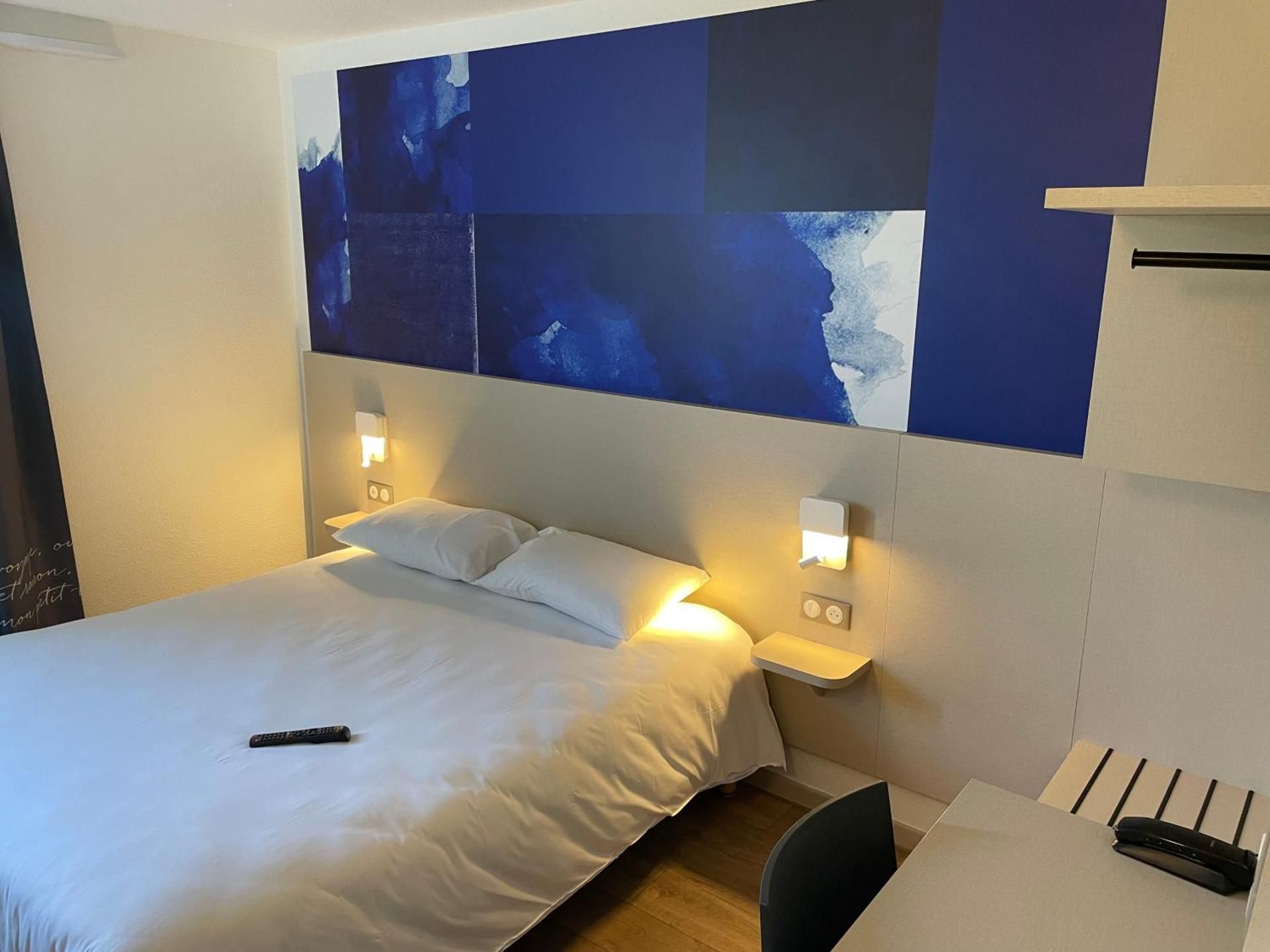 1 Double Bed