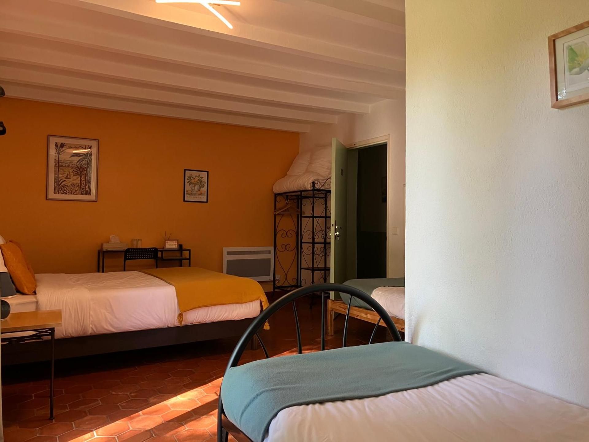 Quadruple Room with Terrace