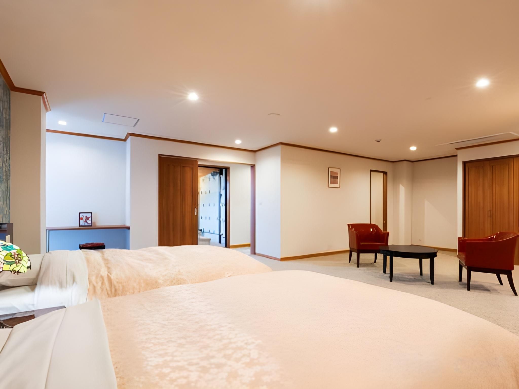 Special Western-Style Room with Semi-Open-Air Bath - Non-Smoking