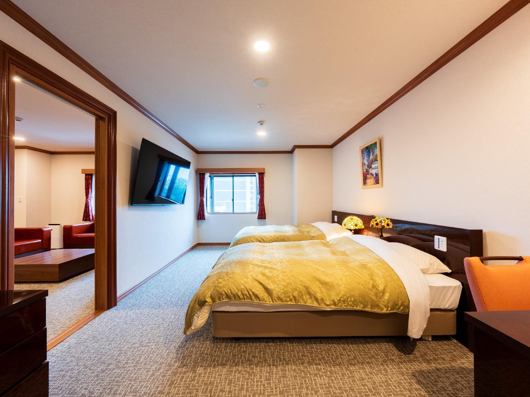 Executive Suite - Non-Smoking