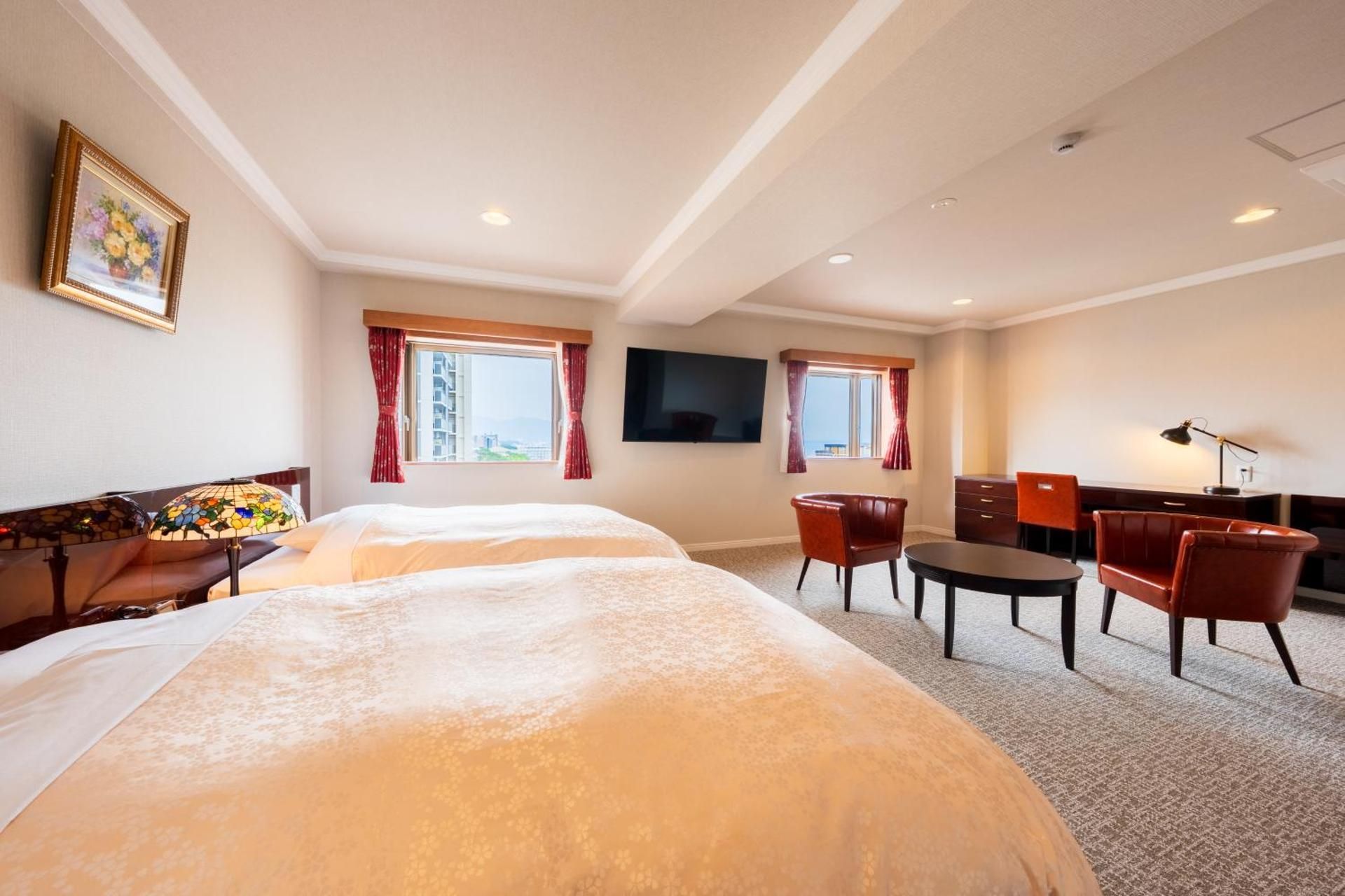 Premium Floor Deluxe Twin Room - Non-Smoking (46㎡)