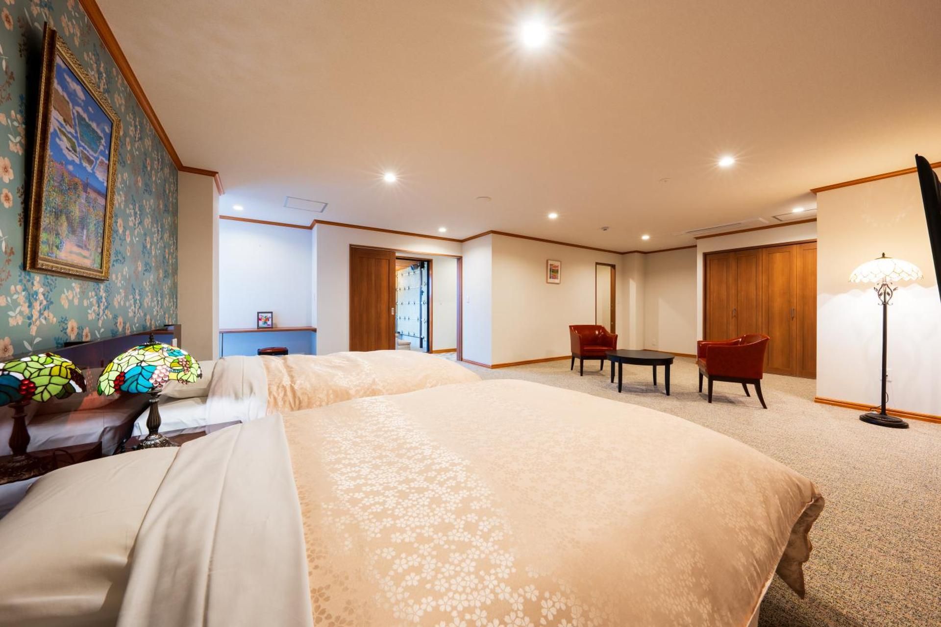 Special Modern Japanese-Western Room with Semi-Open-Air Bath - Non-Smoking (70㎡)