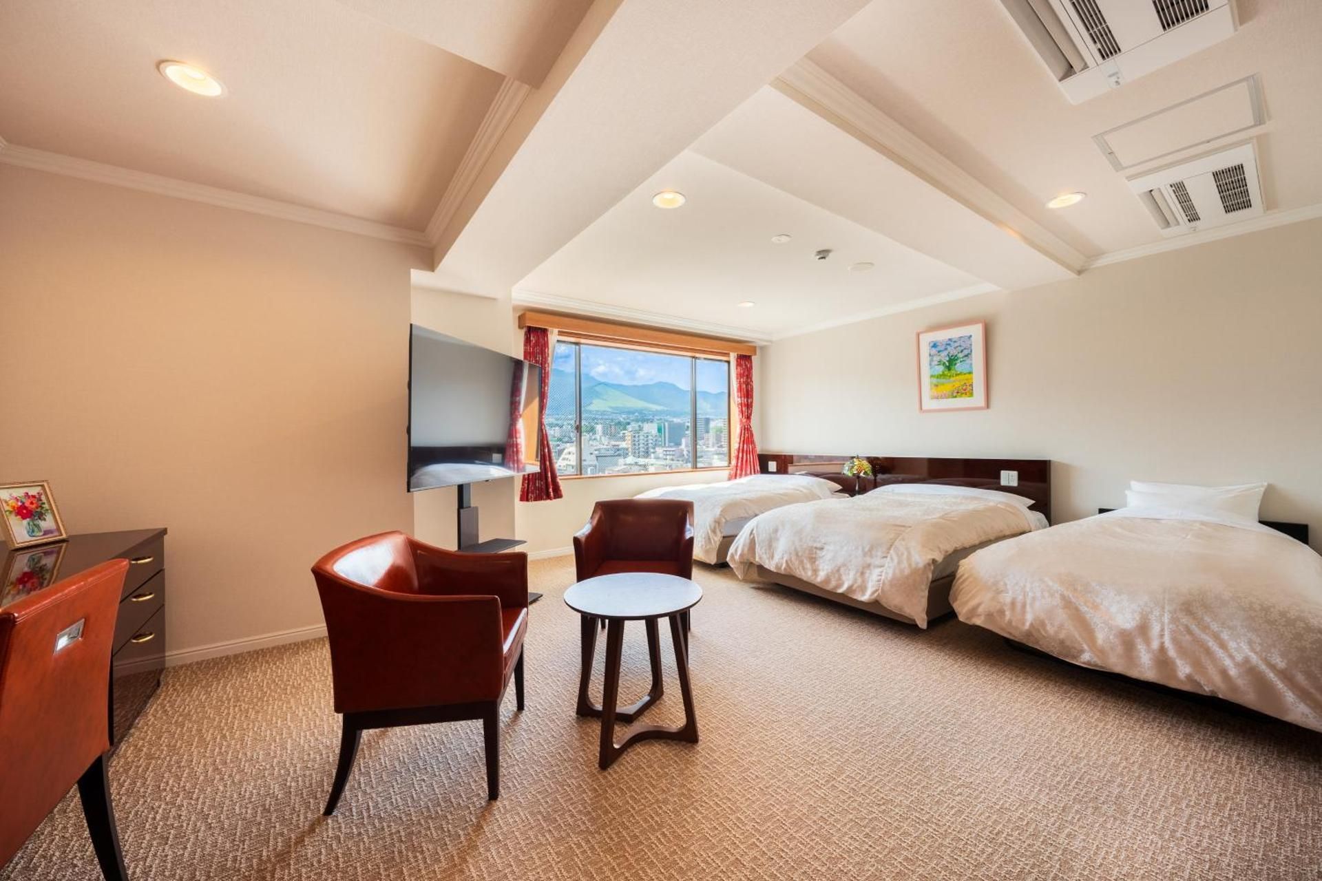 Triple Room