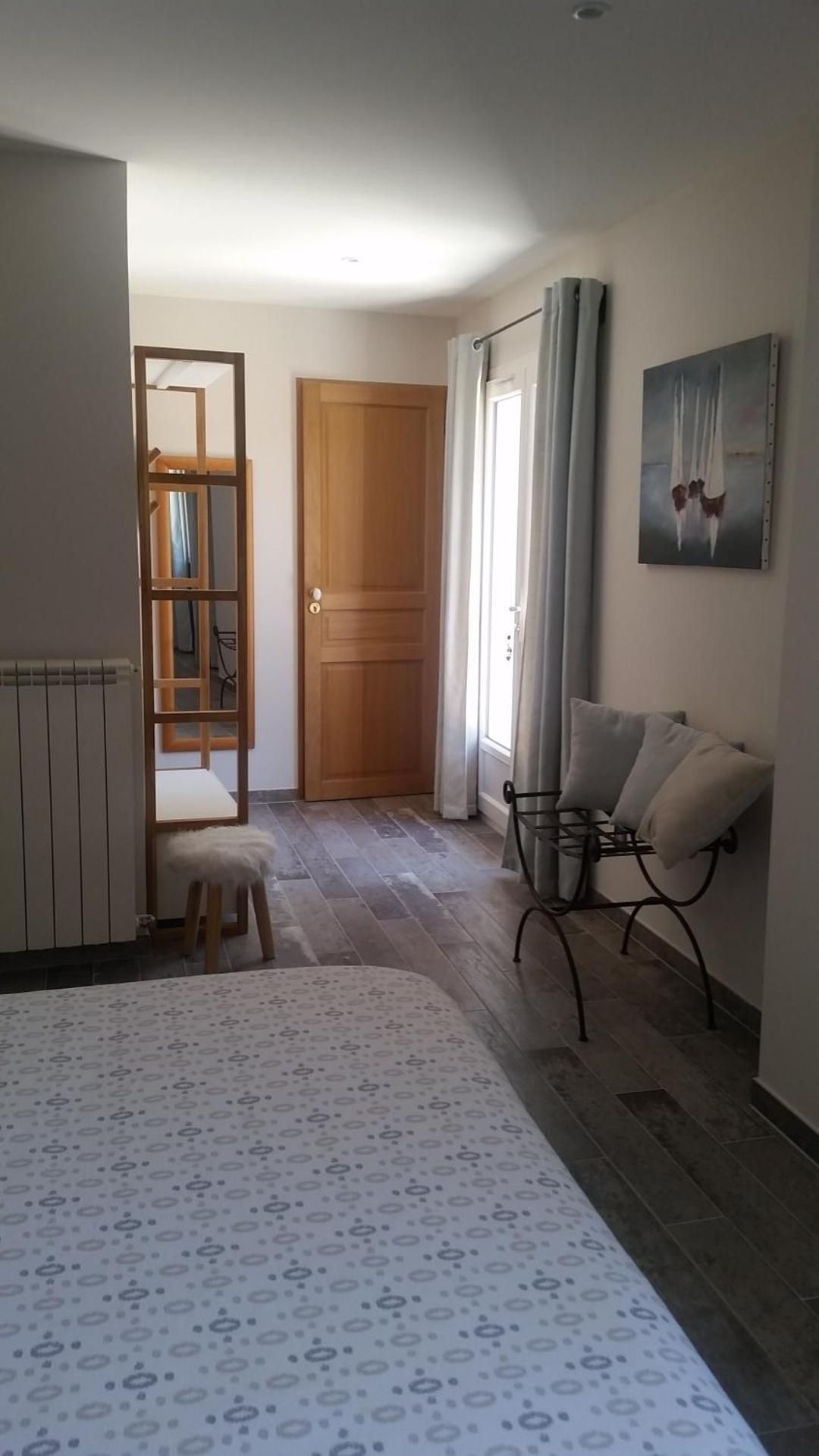 Queen Suite
