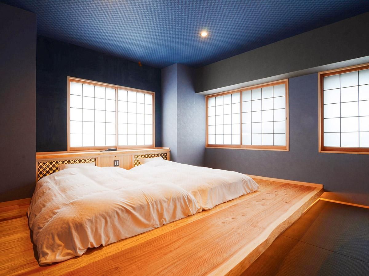 Main Building - REIKI, Smoking