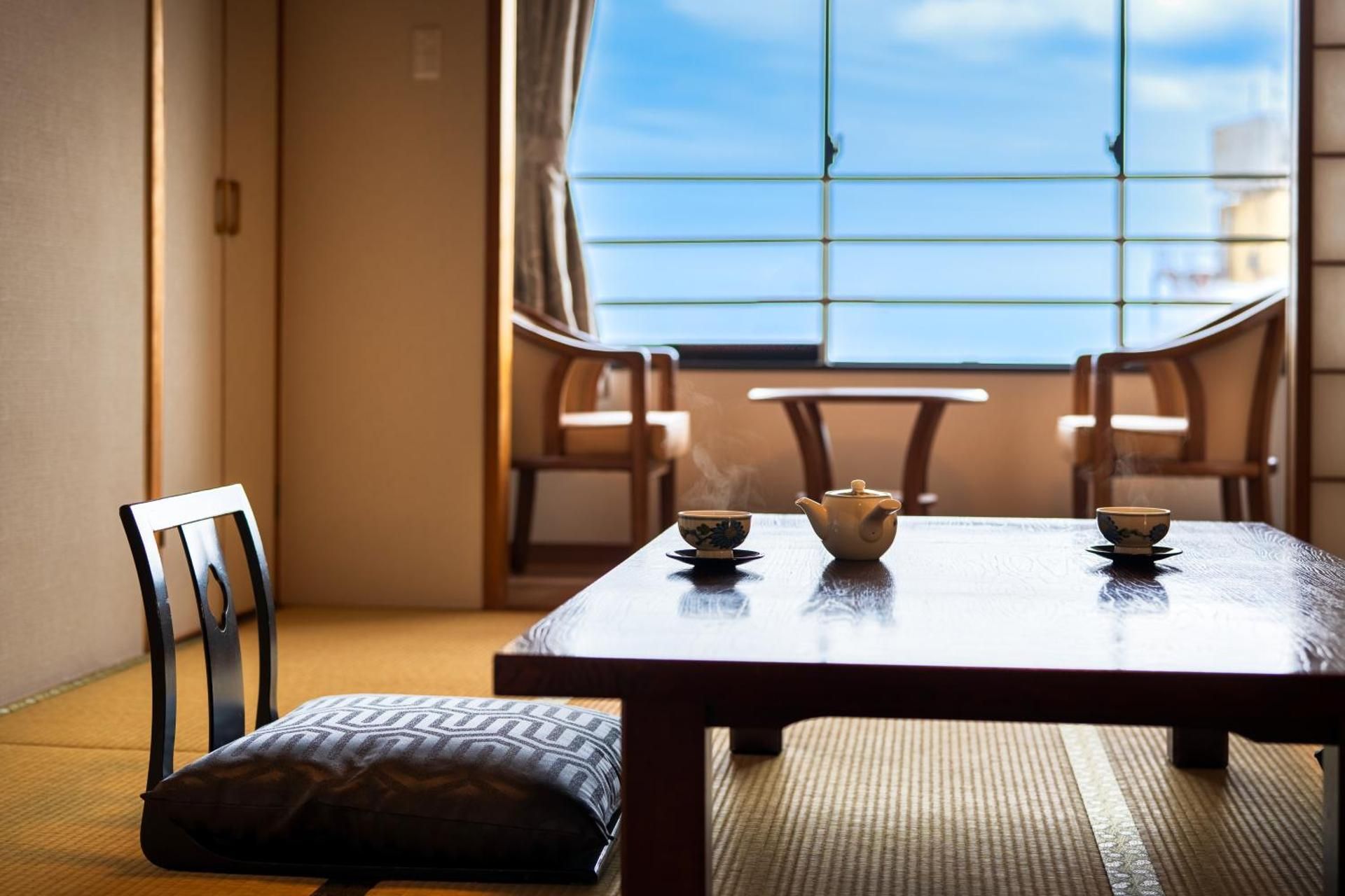 Japanese-Style Room with Shower