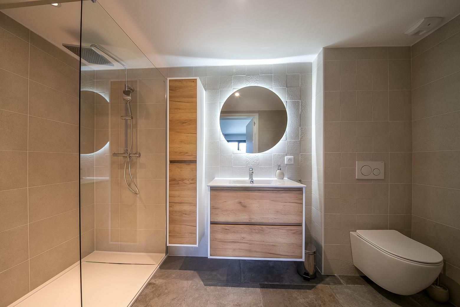 Le Verdon-Double-Moderne-Douche-Vue sur Jardin