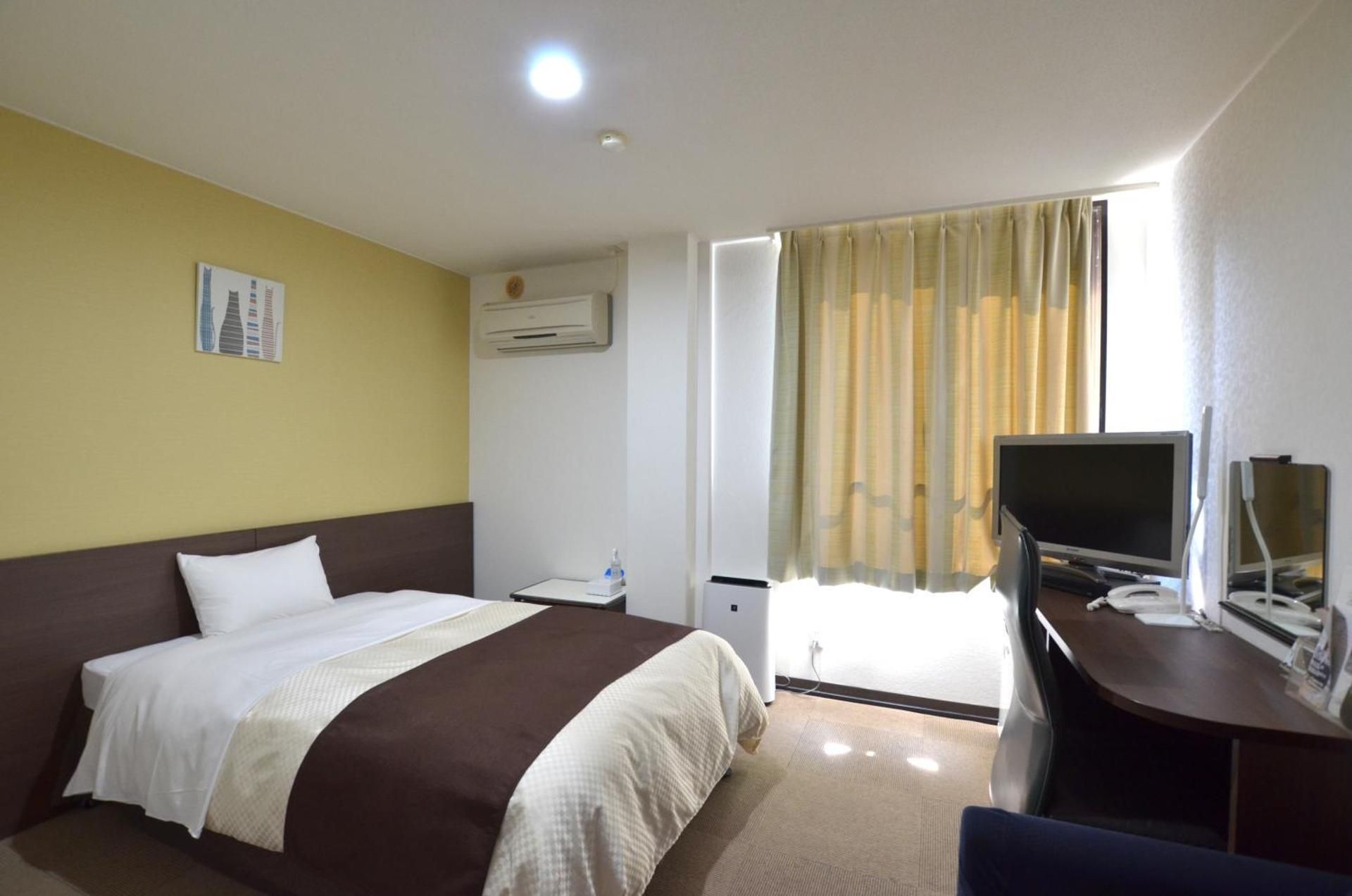 Double Room with Small Double Bed - Smoking
