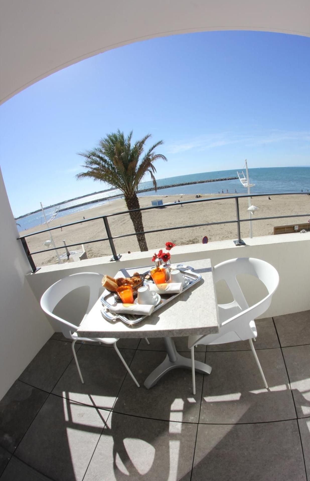 Double Room - Upper Floor with Sea View