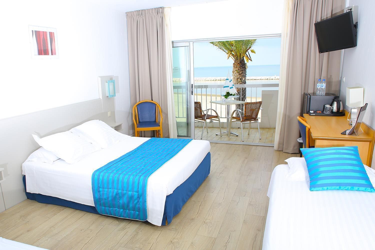 Quadruple Room with Sea View