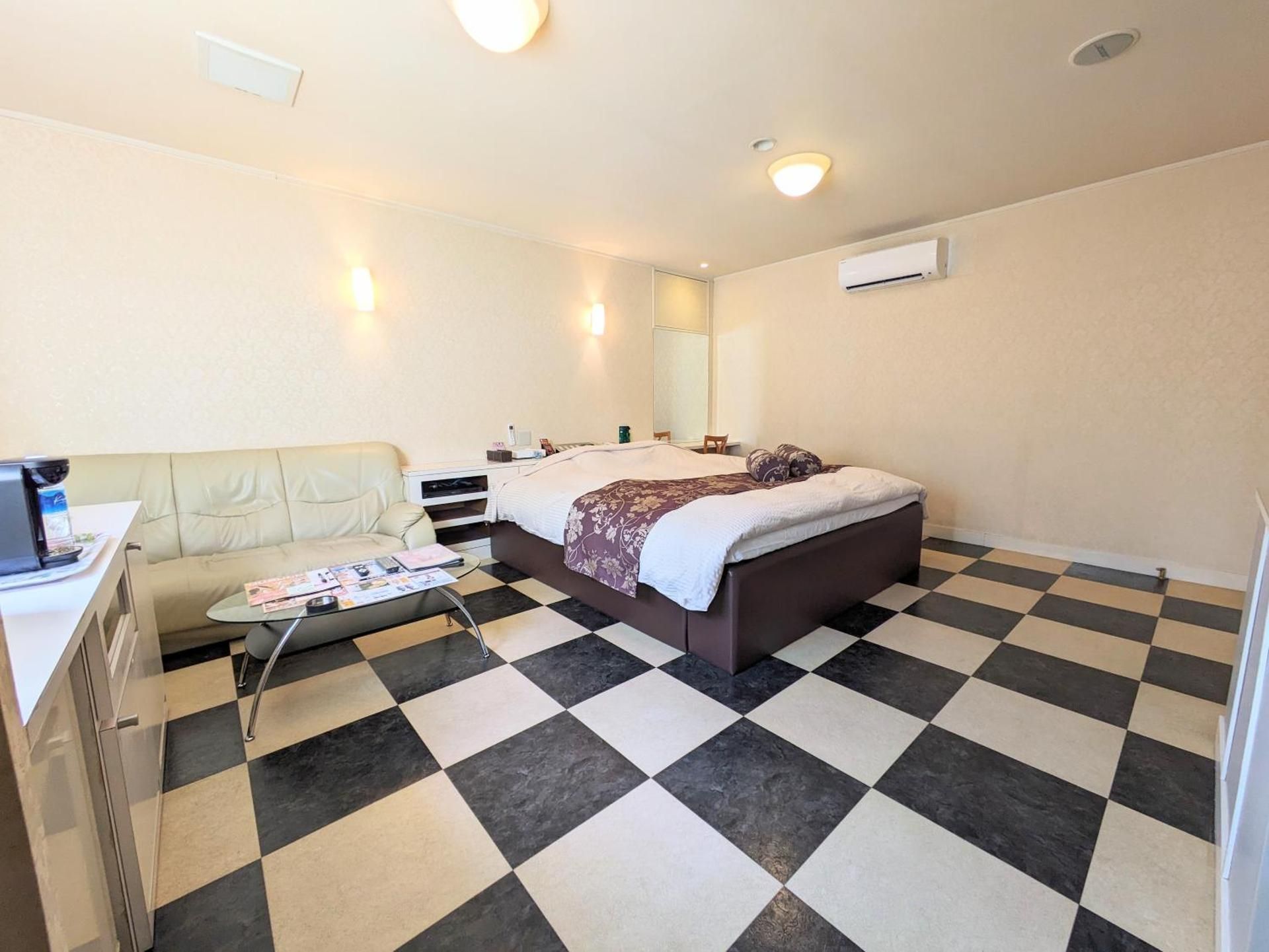 Standard Room No.112