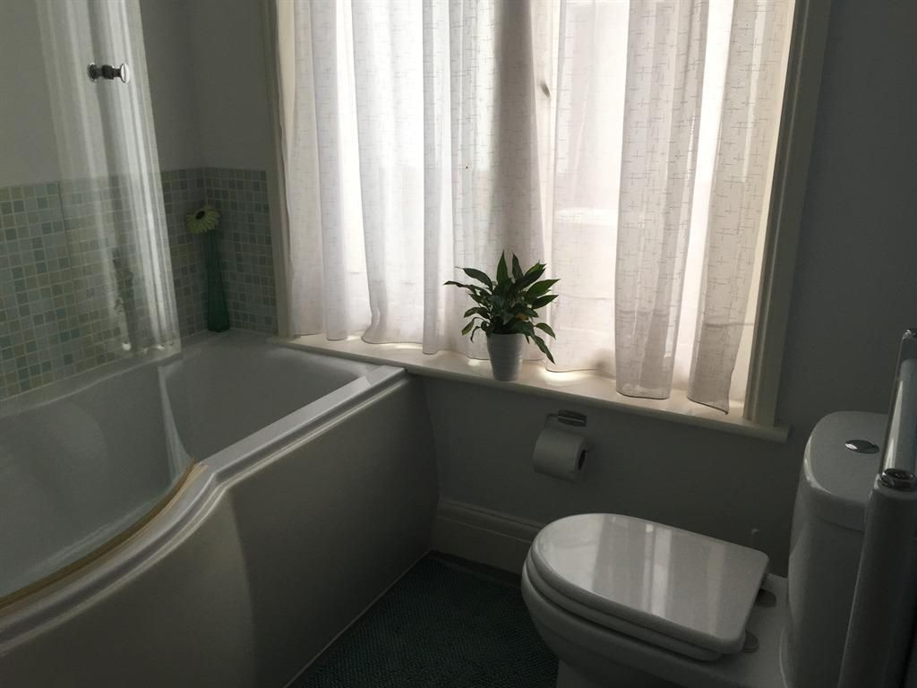 Railway Cottage Twin room-Ensuite