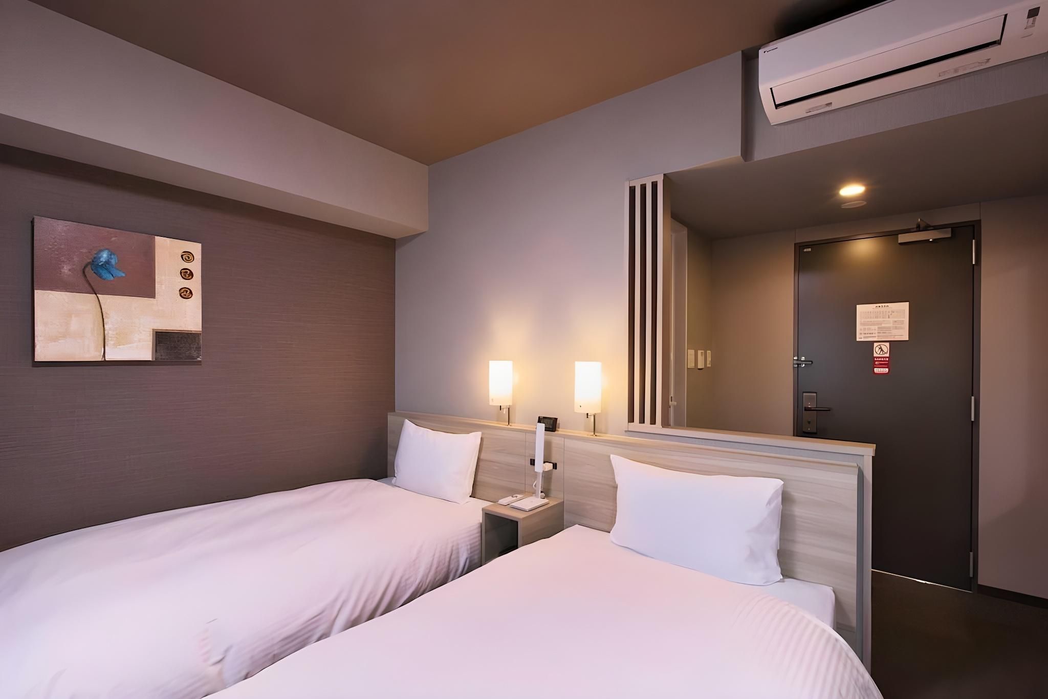 Twin Room - Non-Smoking