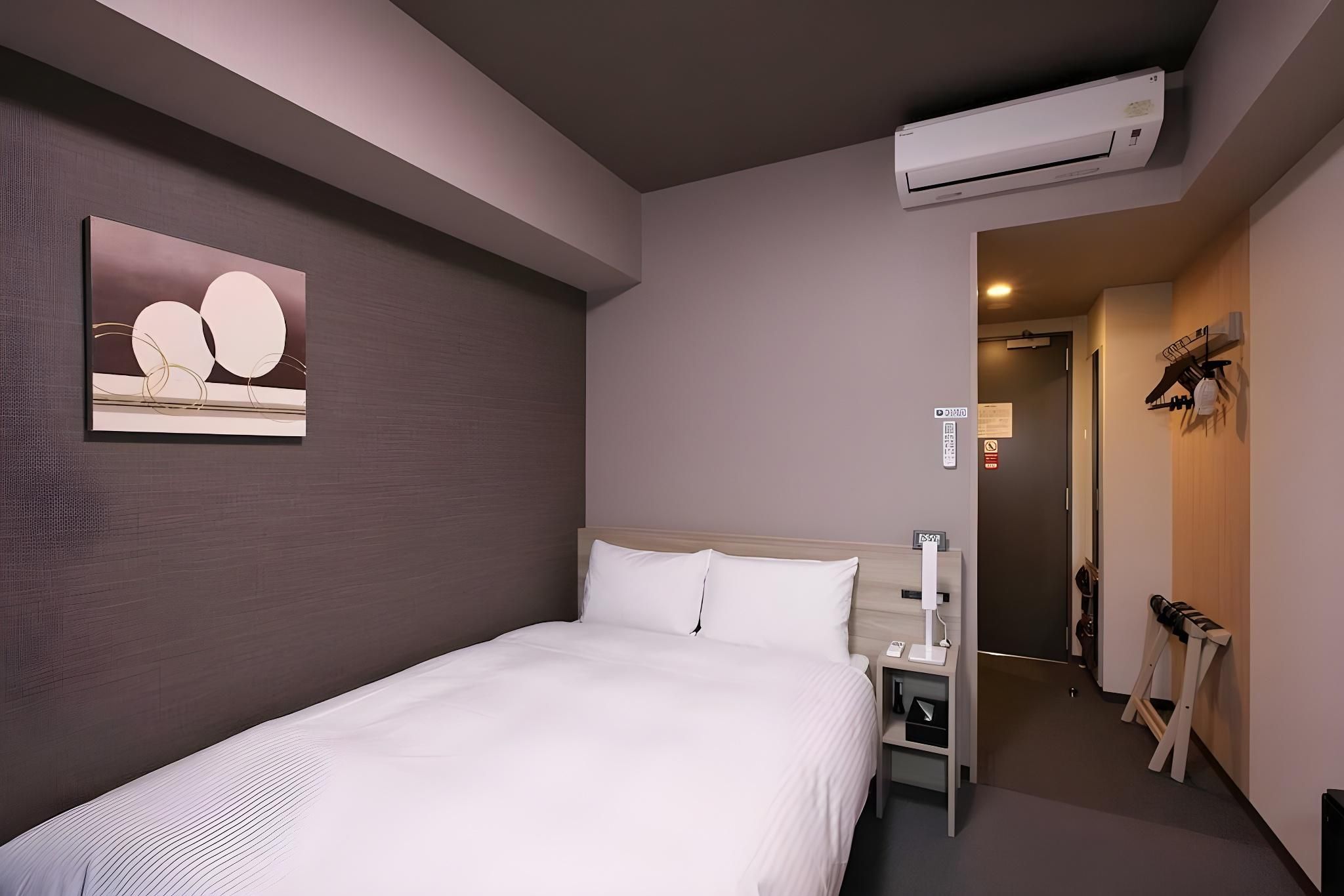 Semi Double Room - Non-Smoking